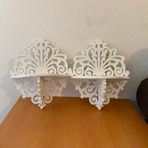 Fleur De Lis Wood Display Shelf Wall Sconce White Washed 2 PC Decorative Set - Picture 5 of 5